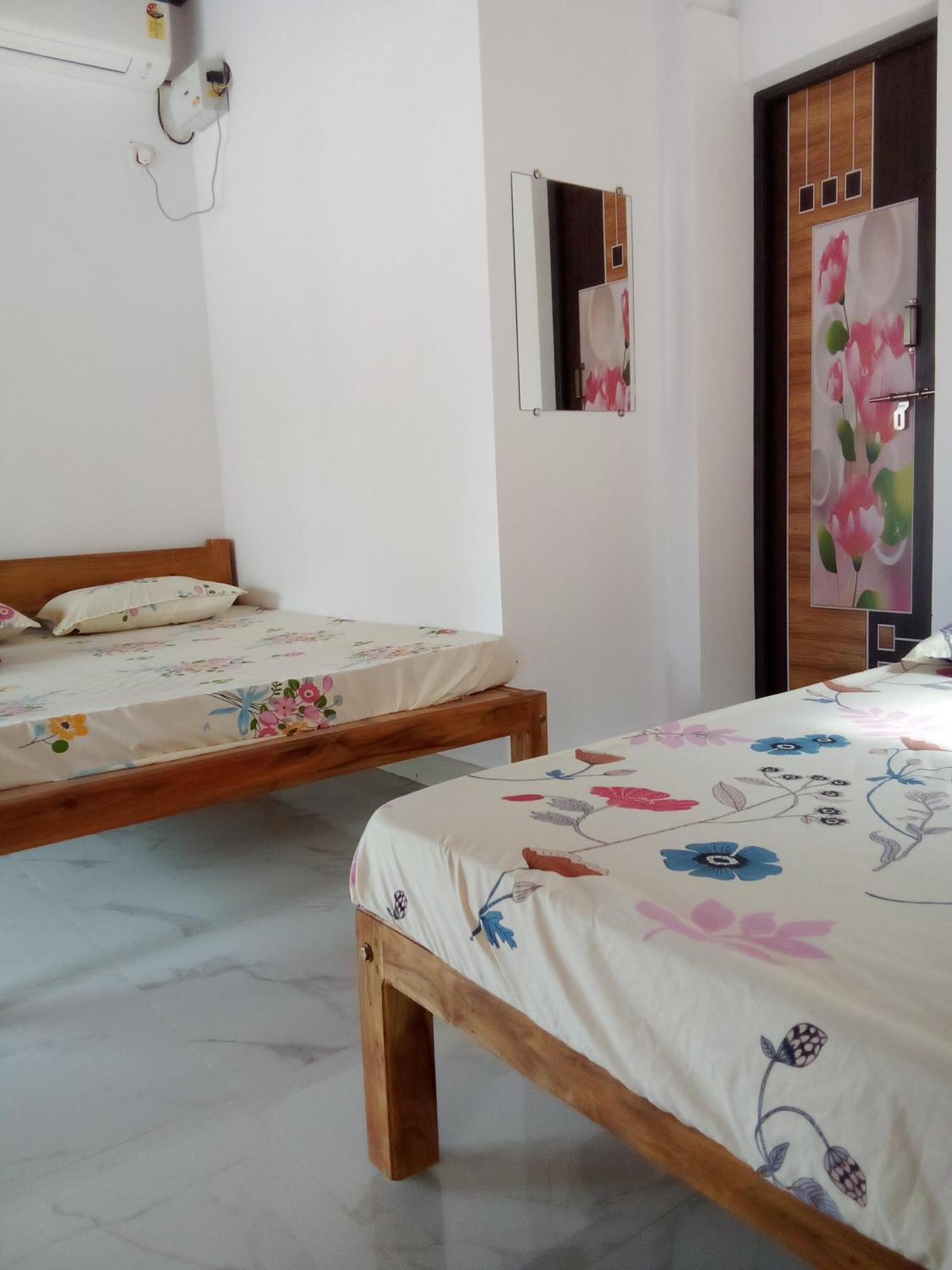 Gajananstay Beach Facing Rooms Gokarna 戈卡尔纳 外观 照片